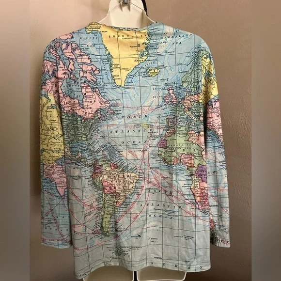 Noracora global long sleeve top - Picture 3 of 5